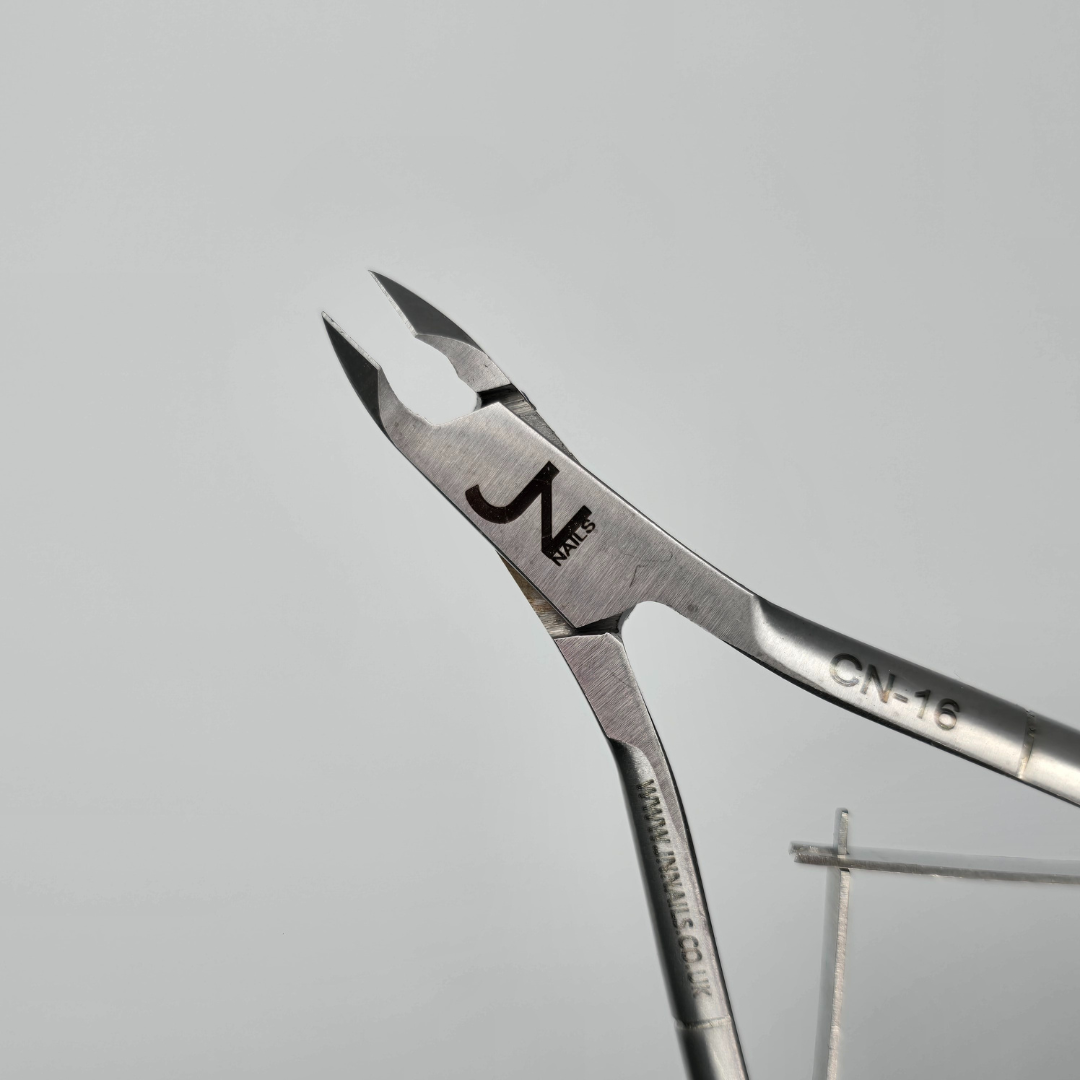 Cuticle Nippers CN16