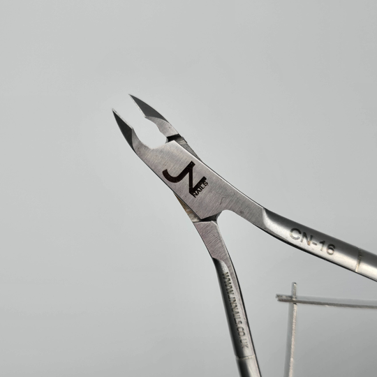 Cuticle Nippers CN16
