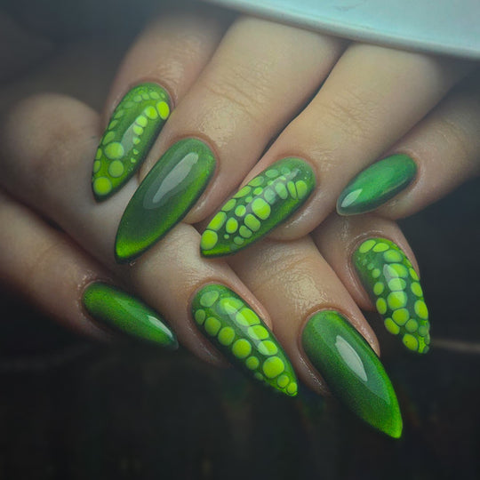 FC11 Kiwi Kick - Fruity Candy Cateye