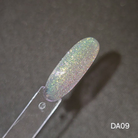 DA09 Fading Ember - Diamond Aurora Reflective Cateye
