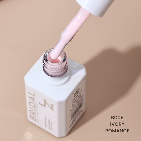 BD09. Ivory Romance - Bridal Collection