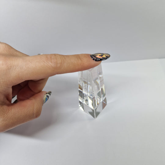 XPRESS Crystal Finger Stand