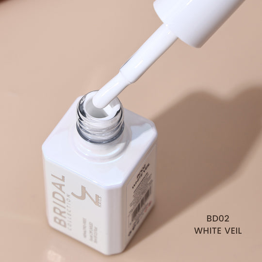 BD02. White Veil - Bridal Collection