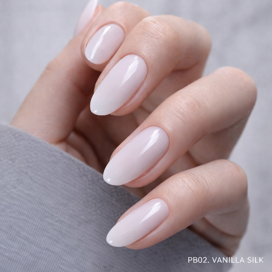 PB02. VANILLA SILK - PRO BASE Rubber Base